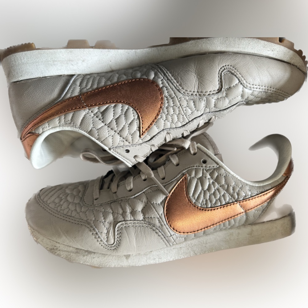 nike air pegasus 83